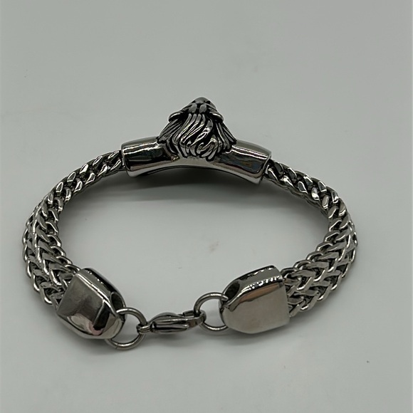 2507- Handmade Stainless Steel Lion Head Men’s Bracelet NWT - Picture 5 of 8